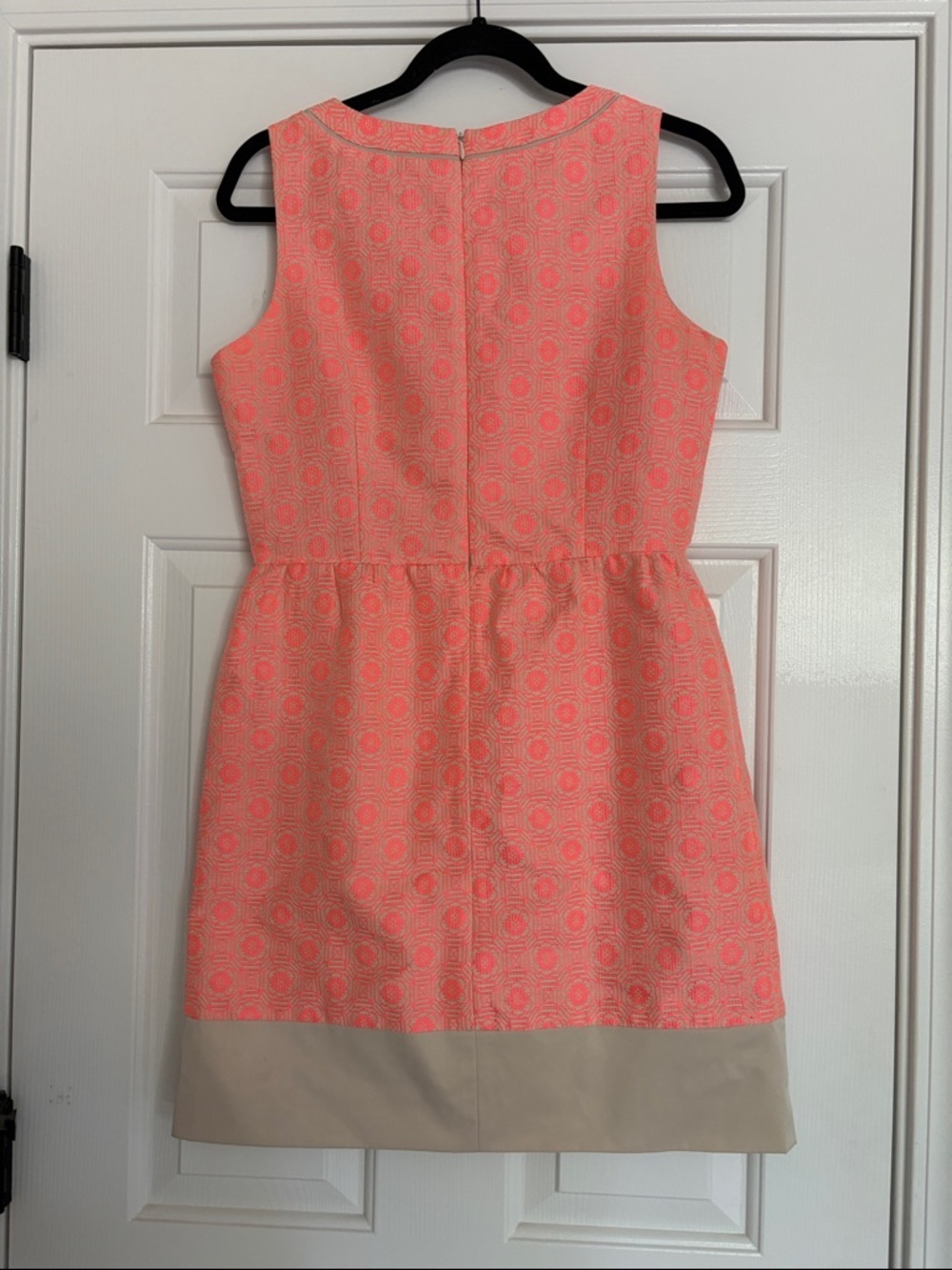 C.Luce Coral and Cream Geometric Floral Dress Fabric sz M - Picture 2 of 9